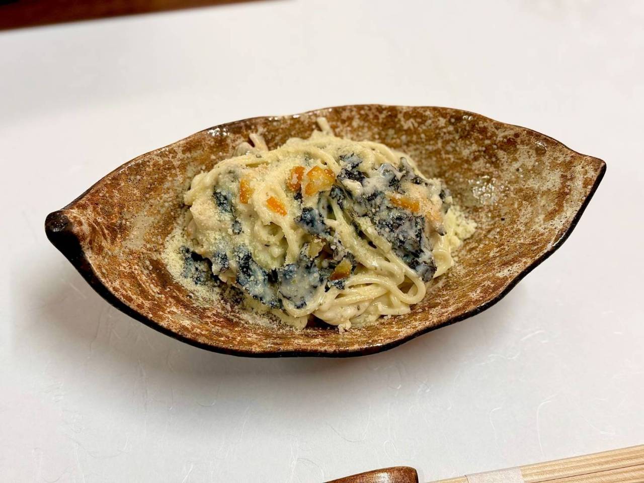 あさりと海苔の柑橘クリームソースパスタ